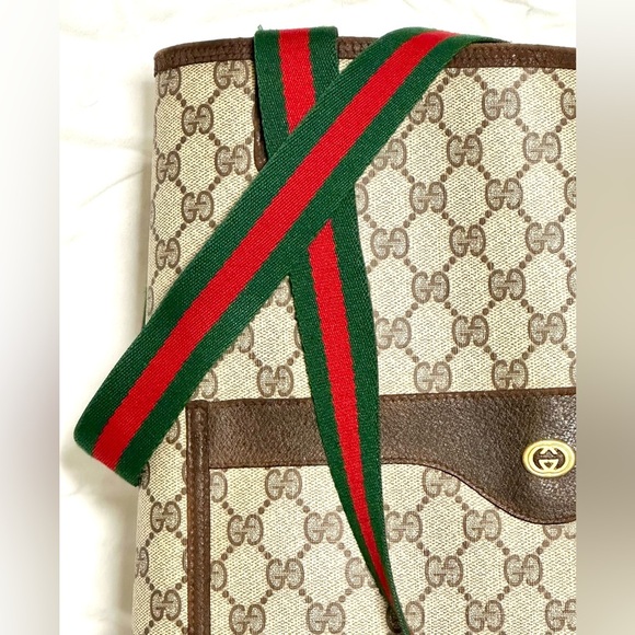 GUCCI SIGNATURE Beige Tote With Red And Green Straps Gorgeous - Picture 4 of 16